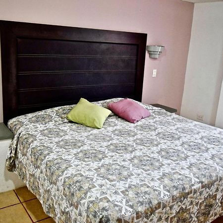 Hotel Posada Centenario Ixmiquilpan Bagian luar foto