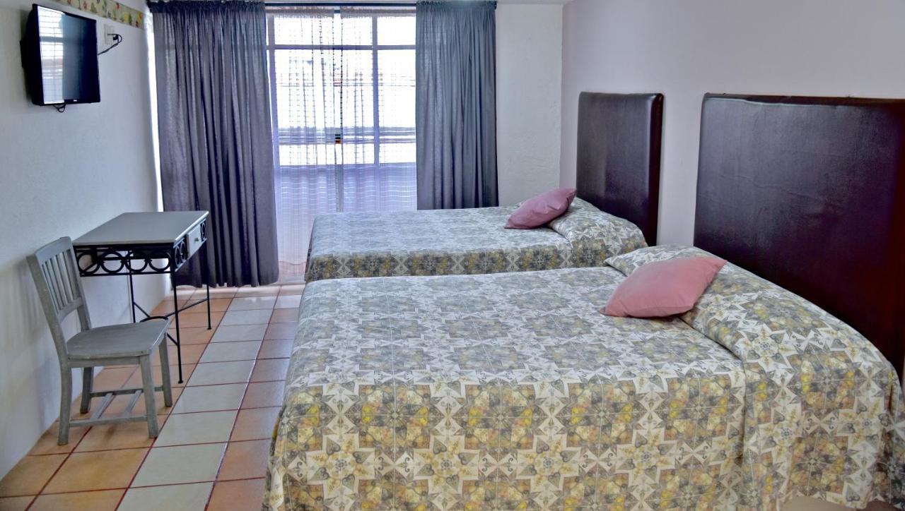 Hotel Posada Centenario Ixmiquilpan Bagian luar foto